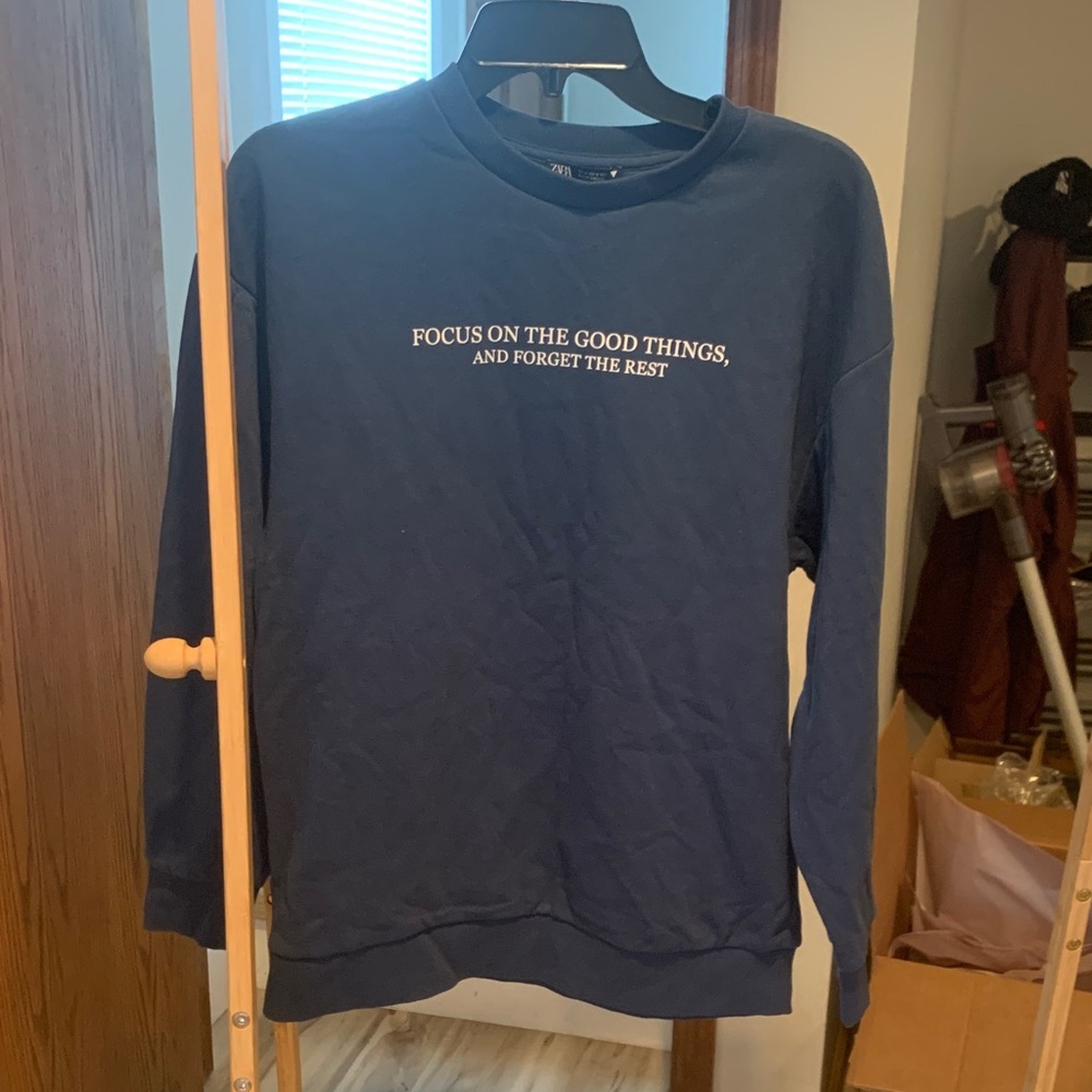 Zara sweatshirt